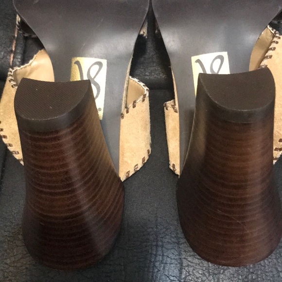 Victoria Spenser Sandals in Tan/Beige Heels - Picture 6 of 9